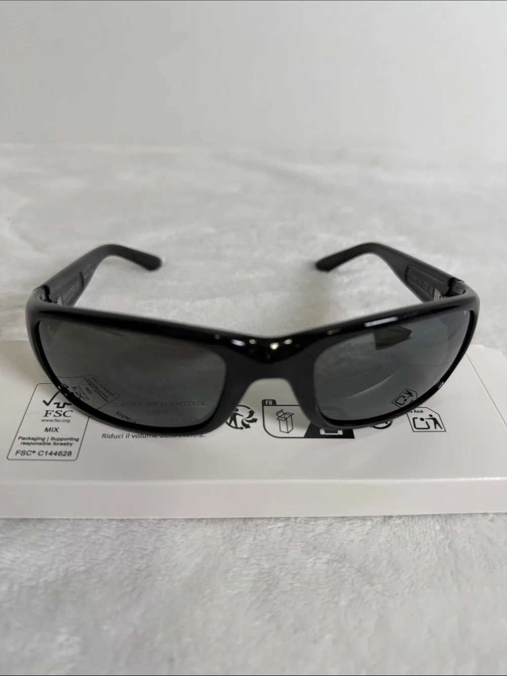 Maui Jim GRY Stingtay Gloss Balck Sunglasses